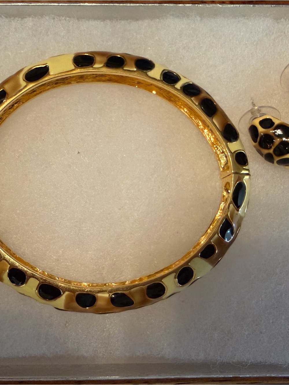 Kenneth Jay Lane Gold Tone with Enamel Leopard Bangle Bracelet and Earring Set